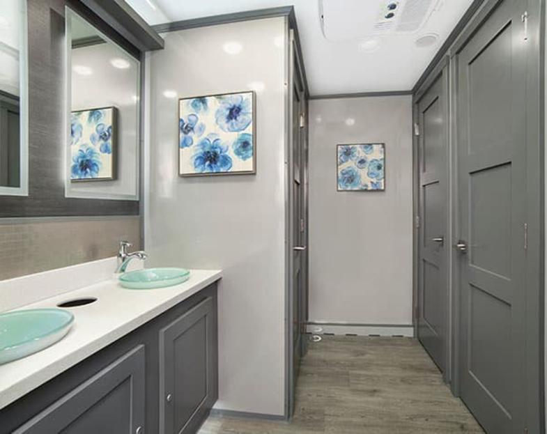 Shower Rentals in Clay County, Florida