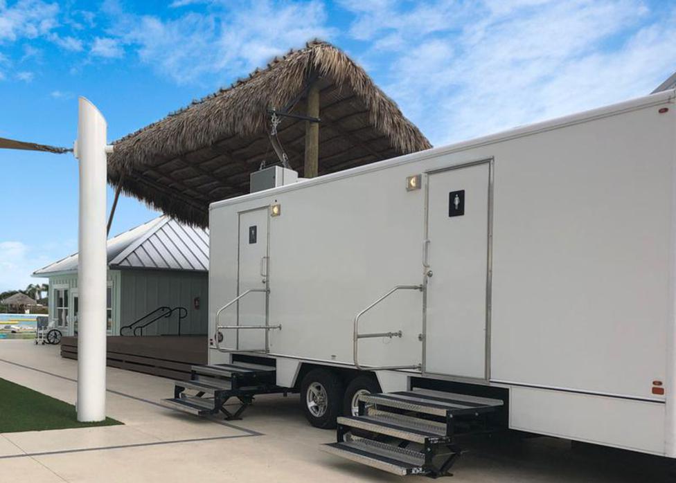Restroom Trailer Rentals in Cross City FL