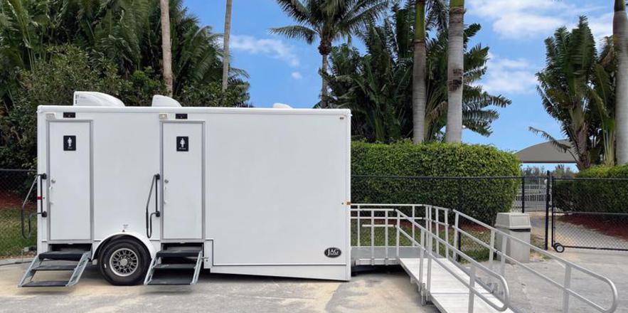 Midway Restroom Trailer Rentals in Midway FL