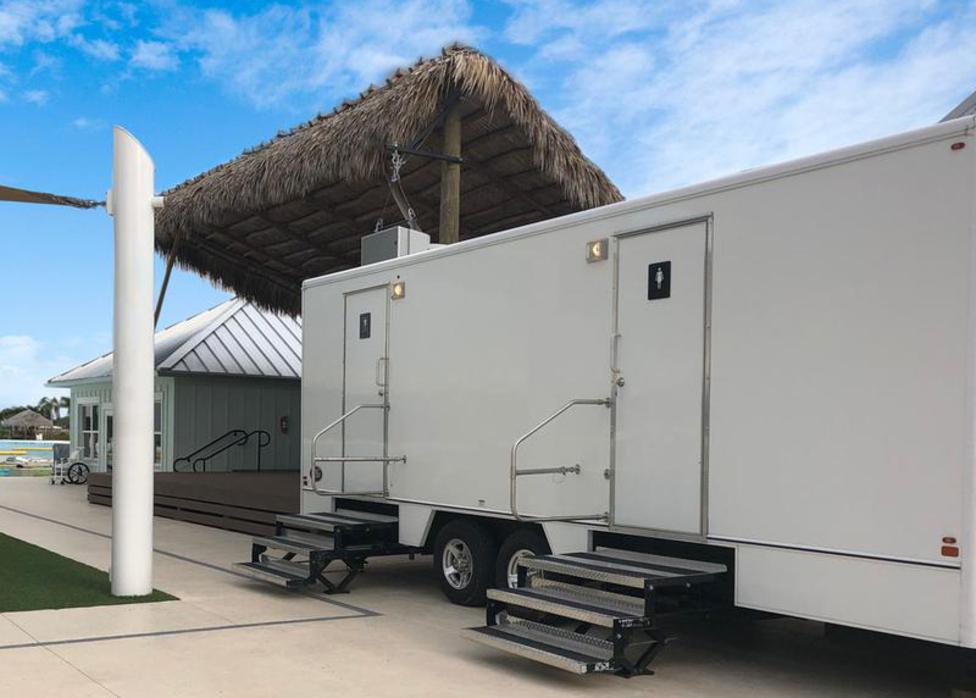 PH Restroom Trailer Rentals in Pasadena Hills, Florida